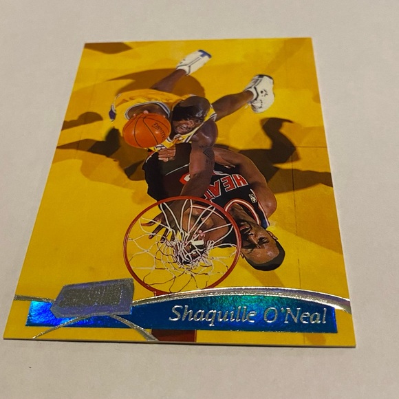 Shaquille O Neal 1997 Topps Stadium Club Basketball Card Vintage Collectible - Picture 2 of 3